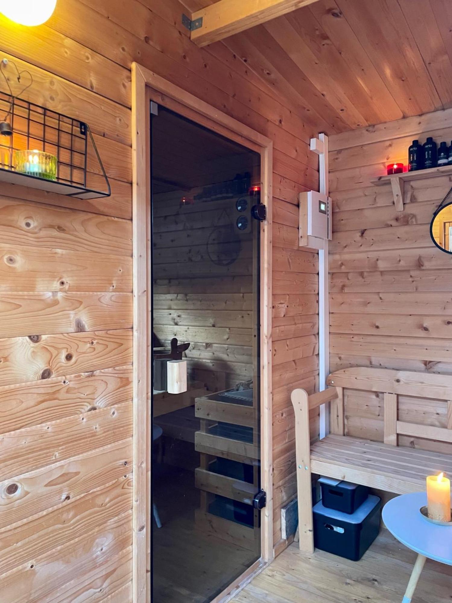 Modernes Holzhaus Im Skandinavischen Stil Mit Sauna, Garten Und 2 Katzen Norderstedt Zewnętrze zdjęcie