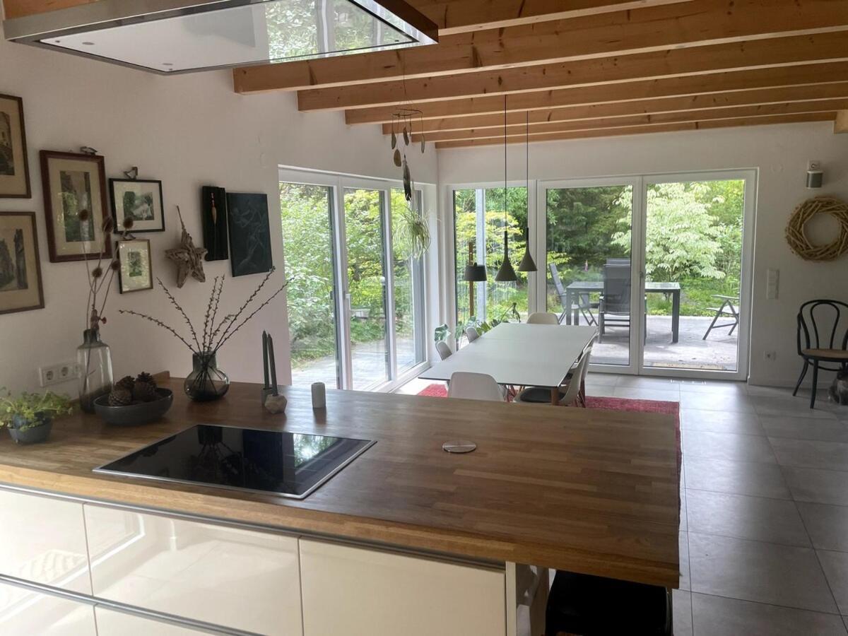 Modernes Holzhaus Im Skandinavischen Stil Mit Sauna, Garten Und 2 Katzen Norderstedt Zewnętrze zdjęcie