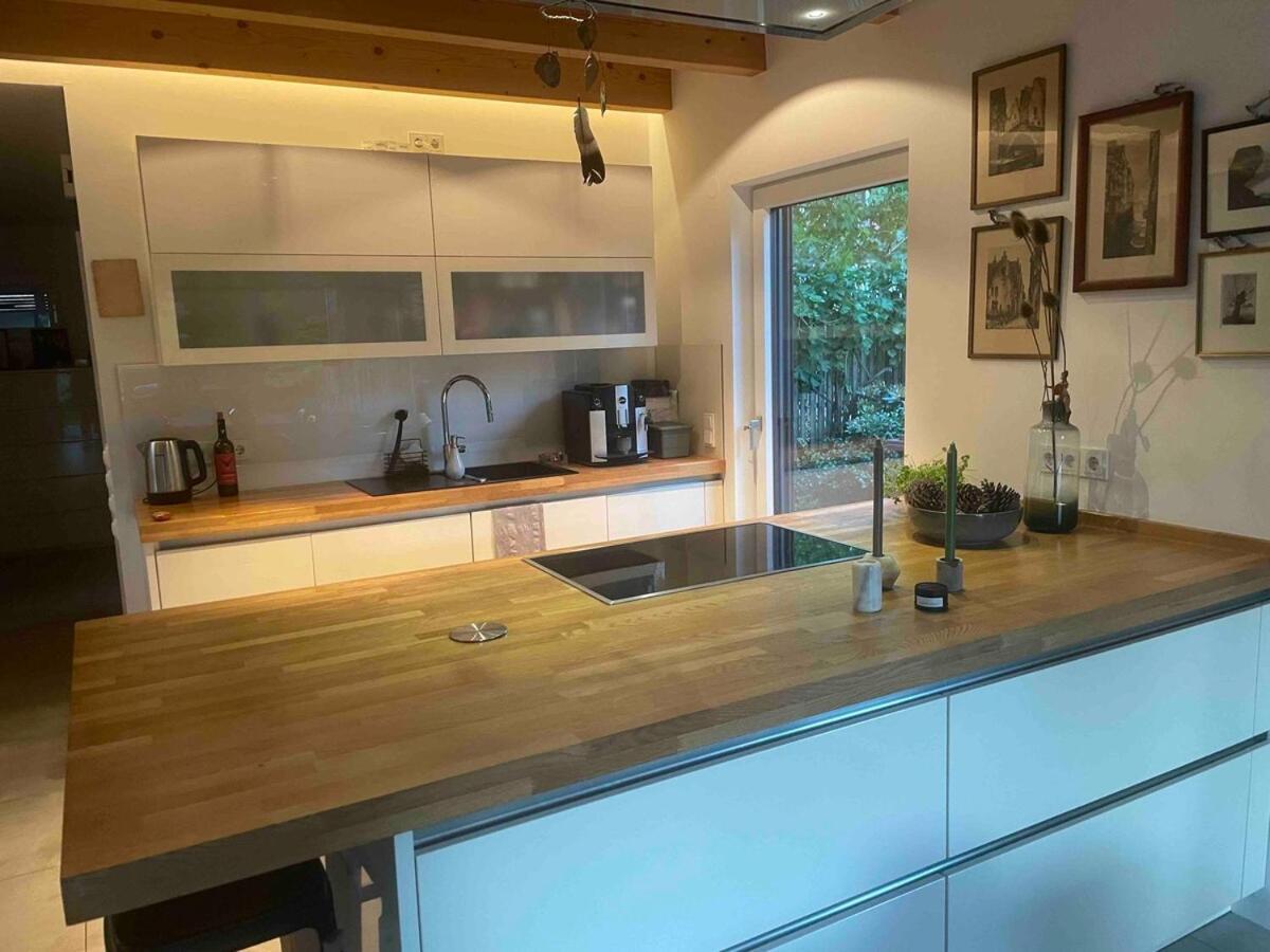 Modernes Holzhaus Im Skandinavischen Stil Mit Sauna, Garten Und 2 Katzen Norderstedt Zewnętrze zdjęcie