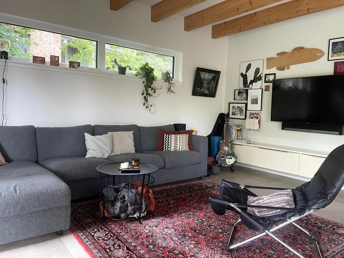 Modernes Holzhaus Im Skandinavischen Stil Mit Sauna, Garten Und 2 Katzen Norderstedt Zewnętrze zdjęcie